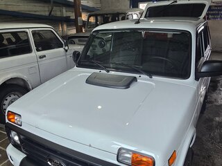 2021 Lada (ВАЗ) 2121 (4x4) Urban I Рестайлинг (2020), белый, 900000 рублей, вид 2