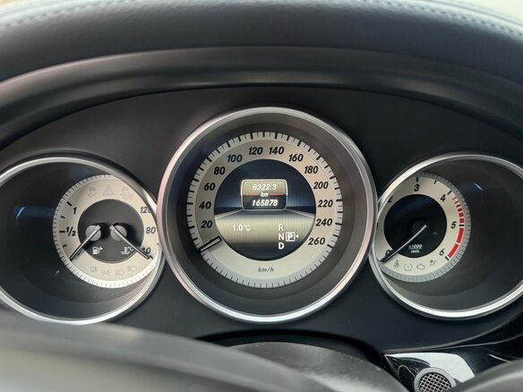 2015 Mercedes-Benz CLS 350 BlueTEC II (C218) Рестайлинг, серый, 4000000 рублей - вид 5