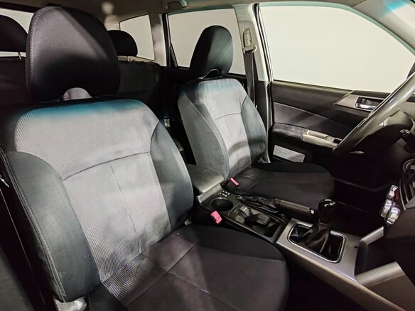 2008 Subaru Forester III, серый, 685000 рублей - вид 15