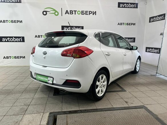 2014 Kia Ceed II, белый - вид 4