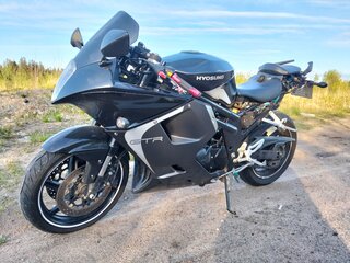 Hyosung Comet GT650