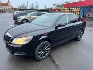 2011 Skoda Octavia DSG7 II (A5) Рестайлинг, чёрный, 800000 рублей, вид 2