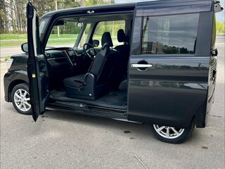2018 Daihatsu Tanto III Рестайлинг, чёрный, 750000 рублей, вид 4