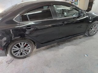 2010 Mazda 6 II (GH) Рестайлинг, чёрный, 700000 рублей, вид 3