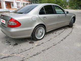 2007 Mercedes-Benz E-Класс 200 III (W211, S211) Рестайлинг, серый, 800000 рублей, вид 4