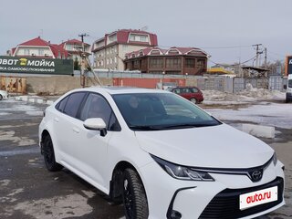 2020 Toyota Corolla XII (E210), белый, 1650000 рублей, вид 2