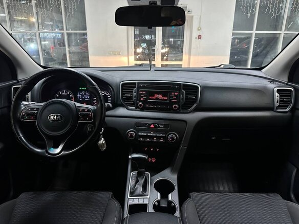 2016 Kia Sportage IV, чёрный, 2129000 рублей - вид 29