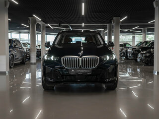 2024 BMW X5 Long 30Li IV (G05/G18) Рестайлинг, чёрный, 8400000 рублей, вид 3