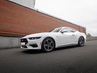 2023 Ford Mustang VII, белый, 5750000 рублей, вид 2