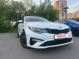 2020 Kia Optima IV Рестайлинг, белый, 1750000 рублей, вид 4