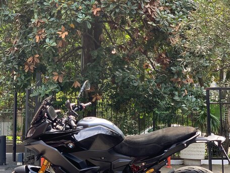 2020 BMW F 900 XR, чёрный, 900000 рублей, вид 3