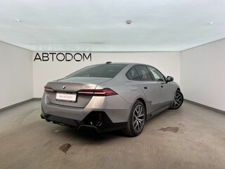 2025 BMW 5 серии 520i VIII (G60/G61/G68), серый, 6850000 рублей, вид 2
