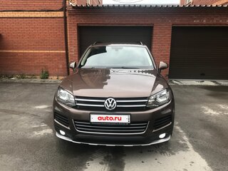 2012 Volkswagen Touareg II, коричневый, 2450000 рублей, вид 2