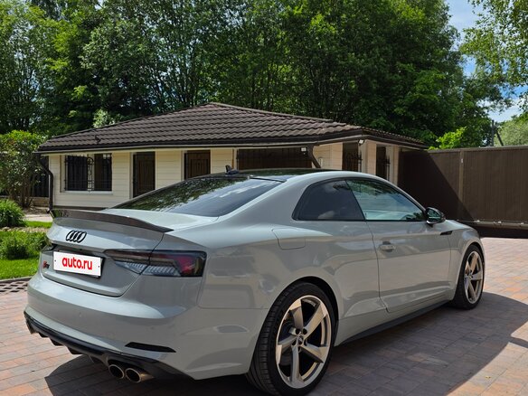 2017 Audi S5 II (F5), серебристый, 3950000 рублей - вид 4