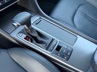 2019 Kia K5 II, белый, 2000000 рублей, вид 5