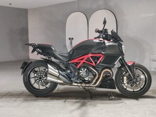 2015 Ducati Diavel Carbon, чёрный, 805000 рублей, вид 1