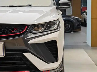 2023 Geely Binyue I Рестайлинг, белый, 1444444 рублей, вид 4