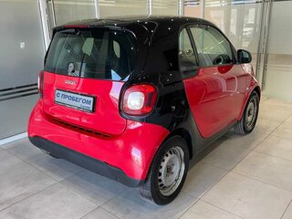 2018 Smart Fortwo III, красный, 909000 рублей, вид 4