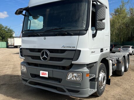 2017 Mercedes-Benz Actros, белый, 4499000 рублей, вид 2