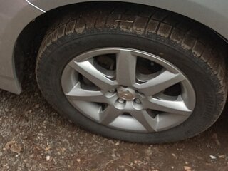 2010 Toyota Prius III (XW30), серебристый, 1150000 рублей, вид 2