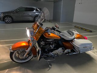 2023 Harley-Davidson Electra Glide, оранжевый, 2500000 рублей, вид 3