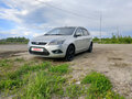 2010 Ford Focus II Рестайлинг, серебристый, 530000 рублей