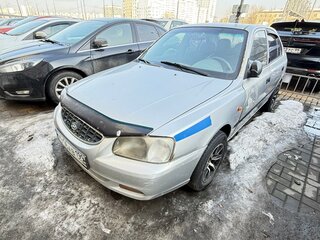 2002 Hyundai Accent II, серебристый, 70000 рублей, вид 2