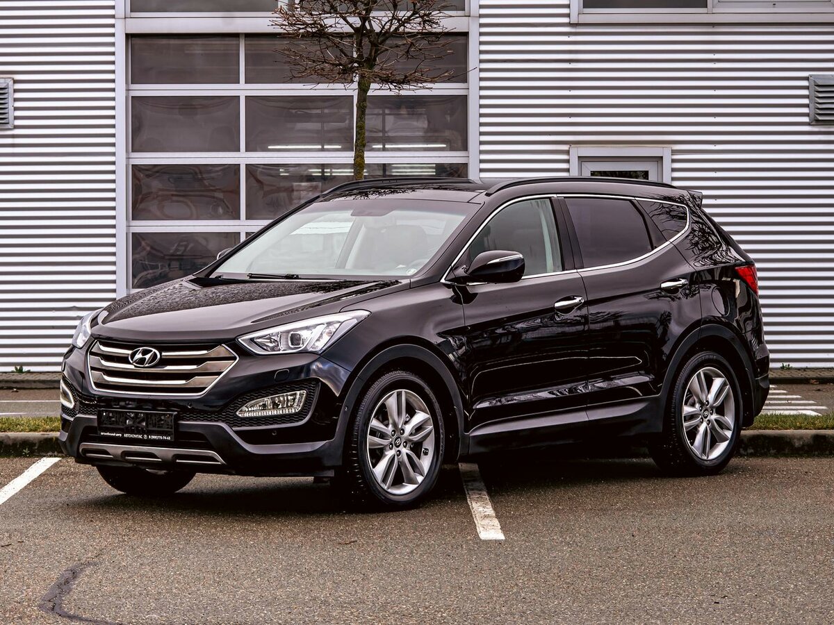 Открыть фотографии: Hyundai Santa Fe III