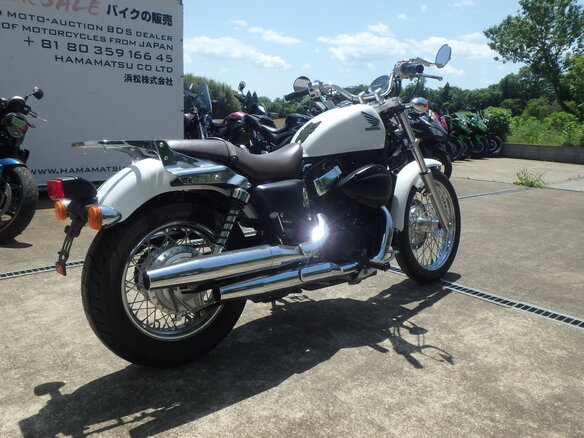 2010 Honda VT 750, белый, 585000 рублей - вид 2