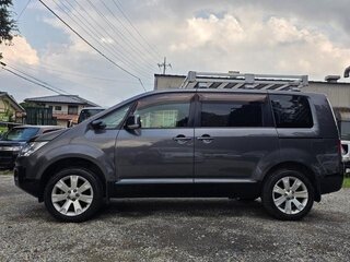2018 Mitsubishi Delica D:5 I, серый, 1899000 рублей, вид 2