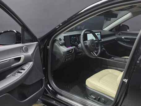 2025 Hyundai Sonata VIII (DN8) Рестайлинг, чёрный, 2333000 рублей, вид 5