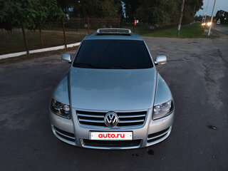 2006 Volkswagen Touareg I Рестайлинг, серебристый, 850000 рублей, вид 3
