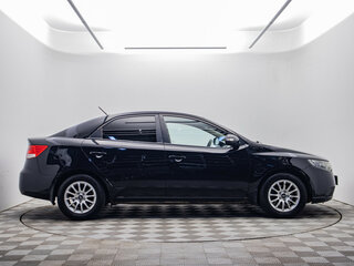 2009 Kia Cerato 5-speed II, чёрный, 534000 рублей, вид 4