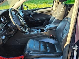2012 Volkswagen Touareg II, синий, 1550000 рублей, вид 3