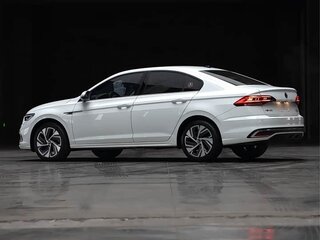 2022 Volkswagen Bora IV (China Market) Рестайлинг, белый, 1600000 рублей, вид 5