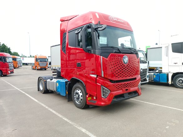 2024 Foton Galaxy, красный