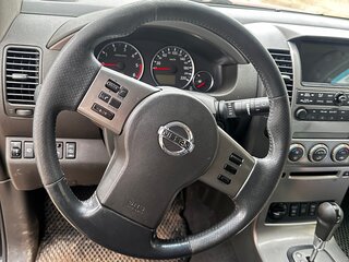 2006 Nissan Pathfinder III, чёрный, 980000 рублей, вид 4