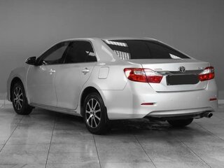 2013 Toyota Camry VII (XV50), серебристый, 1600000 рублей, вид 5