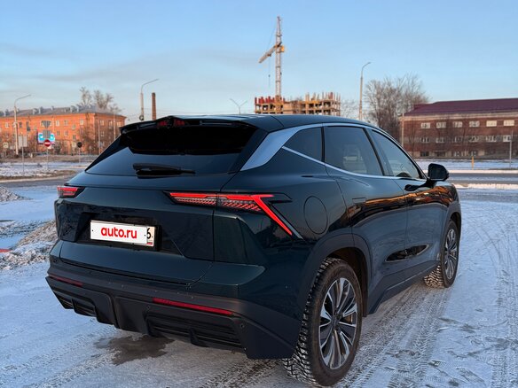 2024 Jetour Dashing I, зелёный, 2500000 рублей - вид 2