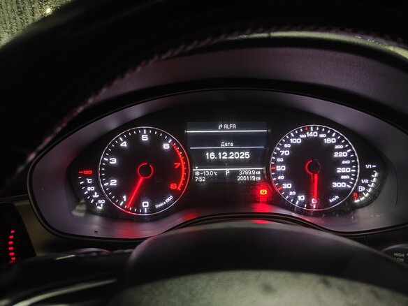 2014 Audi A6 IV (C7), чёрный, 1650000 рублей - вид 5