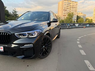 2020 BMW X5 M50d IV (G05/G18), чёрный, 7950000 рублей, вид 1