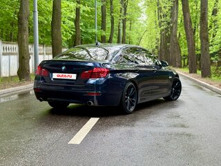 2013 BMW 5 серии 535i xDrive VI (F10/F11/F07) Рестайлинг, синий, 2000000 рублей, вид 4