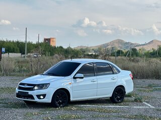 2013 Lada (ВАЗ) Granta I, белый, 350000 рублей, вид 2