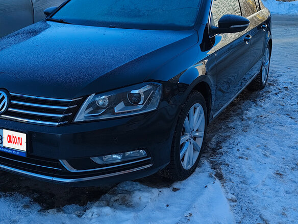 2011 Volkswagen Passat B7, чёрный, 1150000 рублей - вид 1