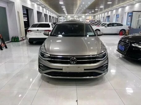 2022 Volkswagen Bora IV (China Market) Рестайлинг, серебристый, 1060000 рублей, вид 2