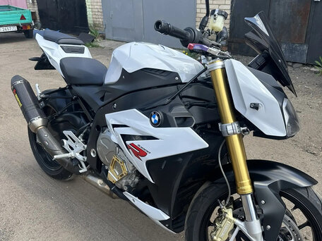 2016 BMW S 1000 R, белый, 1070000 рублей, вид 2