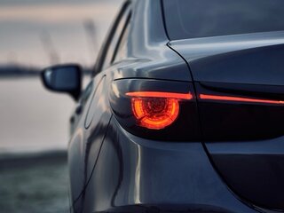 2018 Mazda 6 III (GJ) Рестайлинг, серый, 1900000 рублей, вид 3