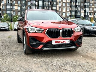 2020 BMW X1 18d xDrive II (F48) Рестайлинг, оранжевый, 3310000 рублей, вид 3
