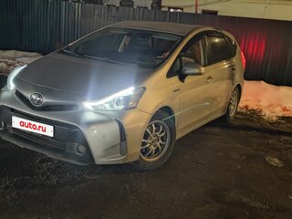 2019 Toyota Prius v (+) I Рестайлинг (ZVW40/41), серый, 2295000 рублей, вид 2