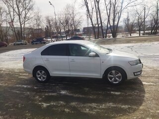 2014 Skoda Rapid I, белый, 987000 рублей, вид 3